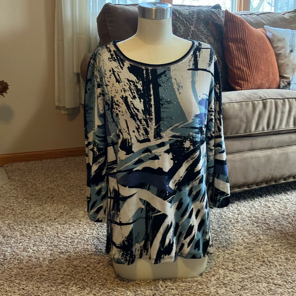3/4 sleeve top